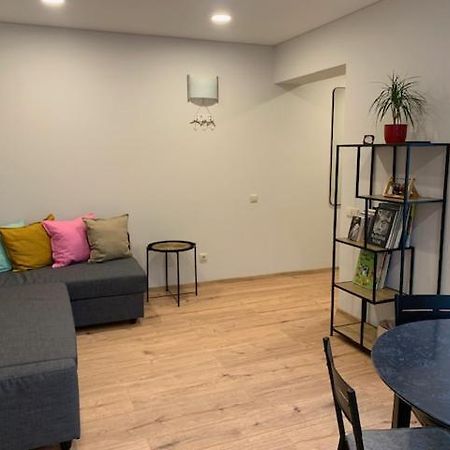 Cozy Apartment In Karmėlava Extérieur photo